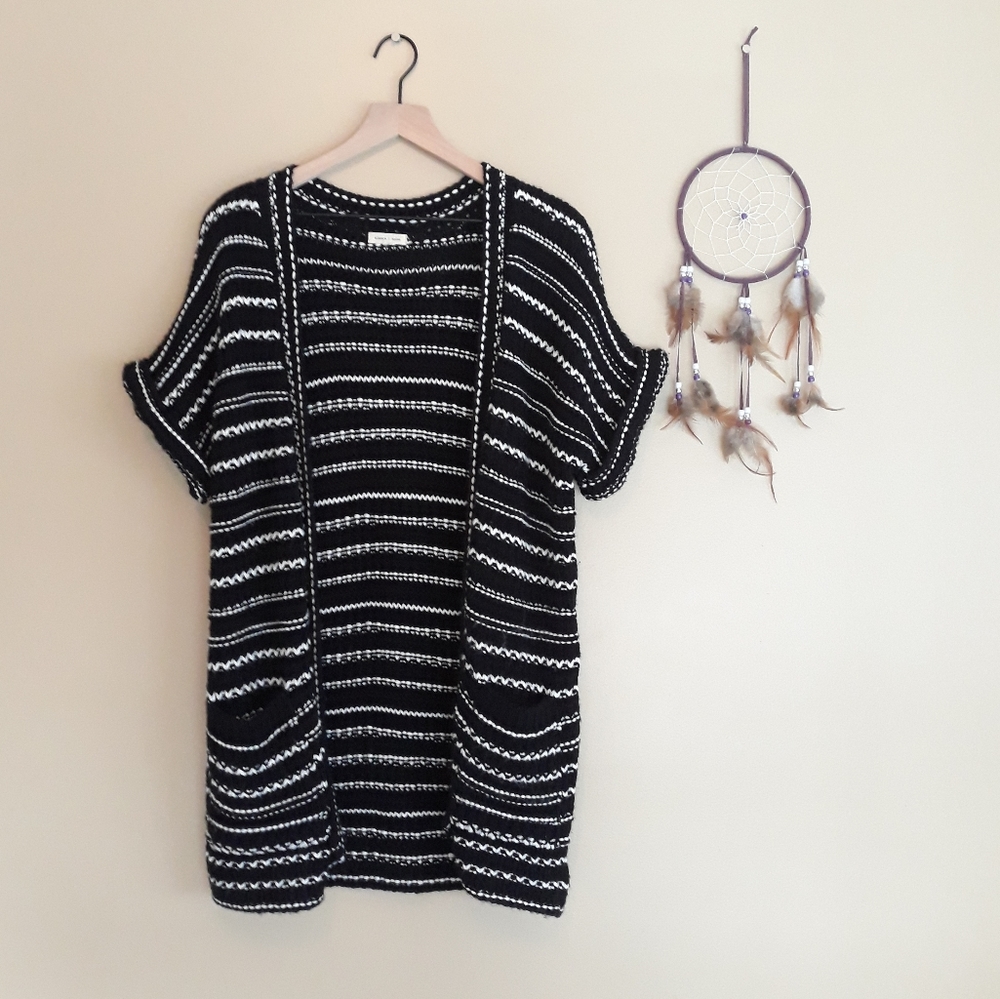 Silence + Noise Cardigan URBN